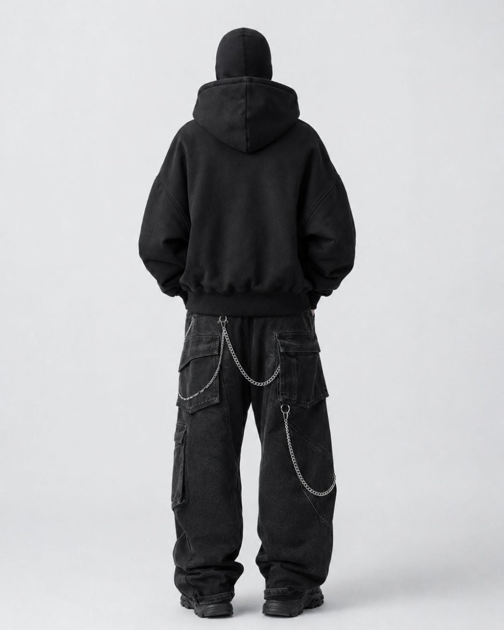 Sweat cagoule Phantom noir SWAVV porté de dos
